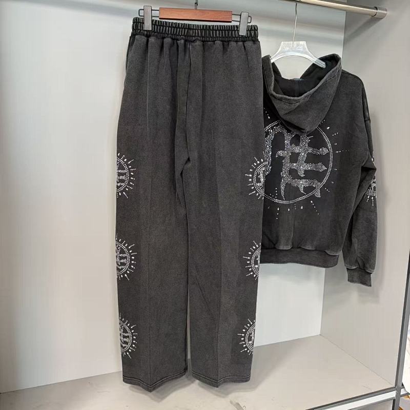 EM116 P95 洗水烫钻长裤